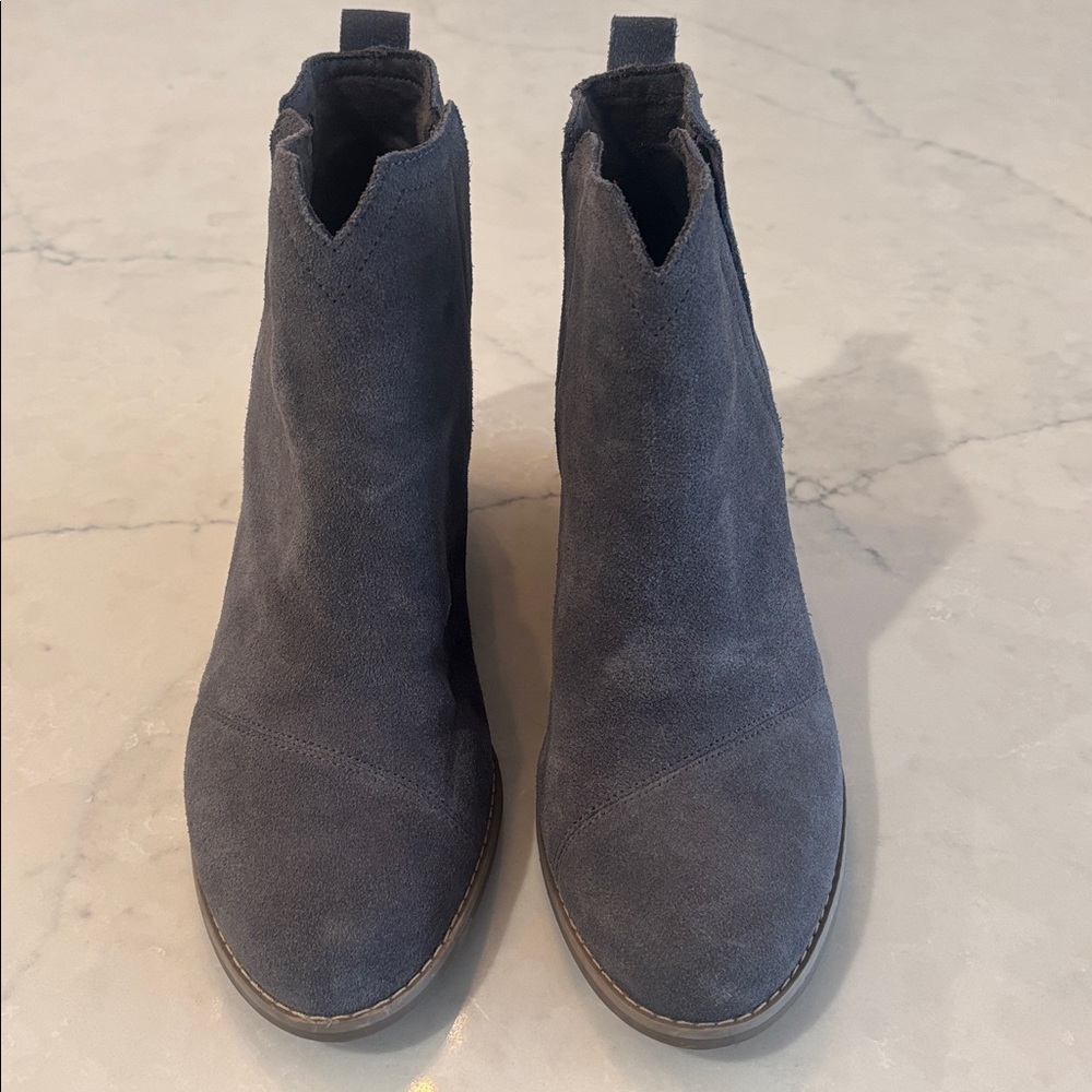 Toms Grey Suede Wedge Bootie (Size 9)